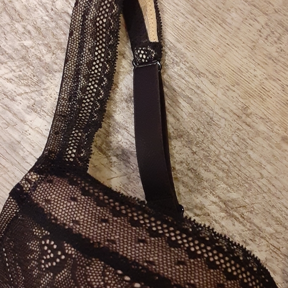 Bra - Picture 3 of 5